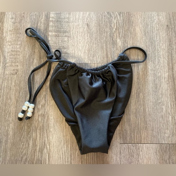 Dippin’ Daisys Bikini Bottom Small Black Beaded Side Tie - Picture 1 of 5